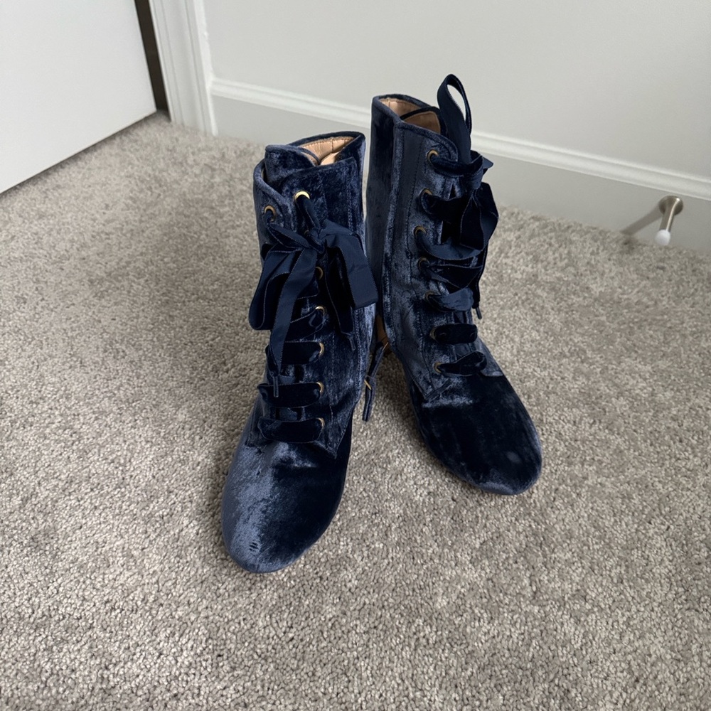 Vero Cuoio Midnight Velvet Boots
